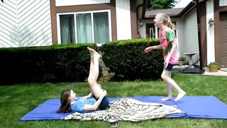 Yoga Challenge Girls Gymnasts ????????????????‍♂️????‍♀️????????????????????????☮