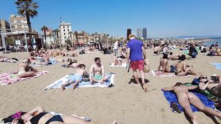 4K Beach Walk - Barcelona Spain - Sant Miquel Beach - 2022