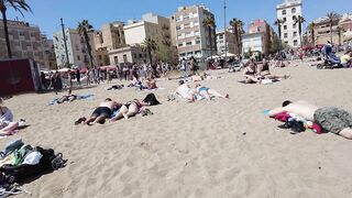 4K Beach Walk - Barcelona Spain - Sant Miquel Beach - 2022