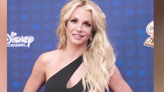 Britney Spears Shocks Instagram After Posting Nude Pics