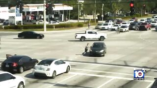 Good Samaritans help unconscious driver in Boynton Beach