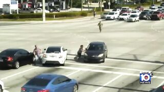 Good Samaritans help unconscious driver in Boynton Beach