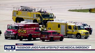 Passenger lands plane in Palm Beach, Florida after pilot has medical emergency | FOX 7 Austin