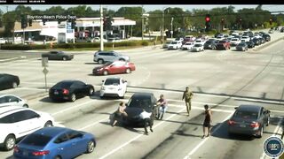 The Buzz: Boynton Beach Police looking for group of Good Samaritans