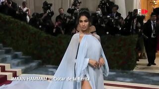 Best MODELS at Met Gala 2022 | Celebrity Looks - Fashion Channel