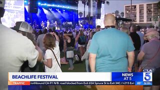 Concertgoers beat the heat at Redondo Beach music festival