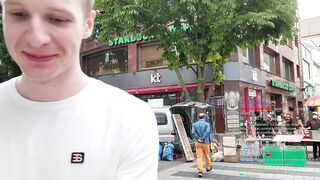 Street Vendor Asks If Jankos and Plumy Are Married ???? | G2 Jankos Clips