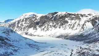 Summer Snowdrifts in Norway - Travel Guide, 4k