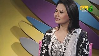 গ্ল্যামার জরুরী তবে মেধার আগে নয় | Zakia Bari Mamo | Celebrity Talk Show | Desh TV