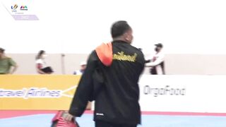 Thai coach forfeits gold medal bout with Singapore & shows judge the ???? | Pencak Silat SEA Games 2021