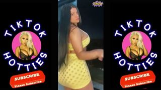 Twerk TikTok Challenge | Boom Boom TikTok | Yellow Look  #shorts #Twerk ????????????????️????️