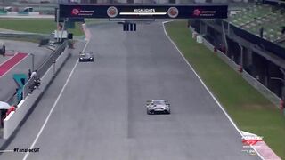 HIGHLIGHTS | Sepang Race 2 | Fanatec GT World Challenge AWS Powered by AWS