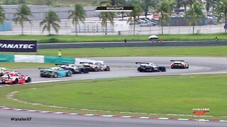 HIGHLIGHTS | Sepang Race 2 | Fanatec GT World Challenge AWS Powered by AWS