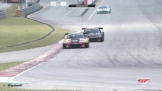 HIGHLIGHTS | Sepang Race 2 | Fanatec GT World Challenge AWS Powered by AWS