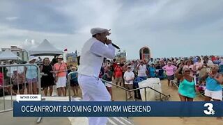 Beach Music Cruise-In draws thousands to the Oceanfront