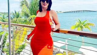 Joyce Elaine Eng ..Wiki Biography,age,weight,relationships,net worth - Curvy models plus size