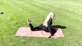 Stretches Split and Oversplit | Gymnastics training | Stretching | Flexibility and Mobility | Yoga |