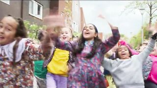 Kinderen voor Kinderen | Avond4daagse (Officiële videoclip)