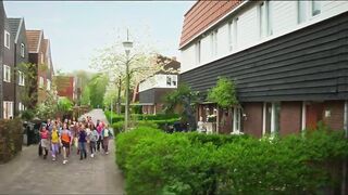 Kinderen voor Kinderen | Avond4daagse (Officiële videoclip)