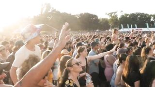 Thousands flock to Darwin's Mindil Beach for Bass in the Grass | ABC News