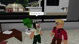 İLK OKULDA LAF SOKMAK ???????? / Roblox Brookhaven / Pro Mia