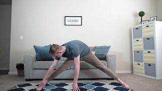 5 Must Try Stretches For Beginners