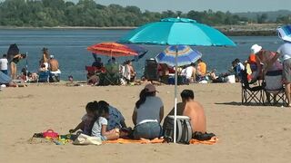 Beachgoers return to Orchard Beach for Memorial Day Weekend