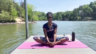 YOGA GRATITUDE FLOW | MORNING STRETCHING | WATER MEDTITATION