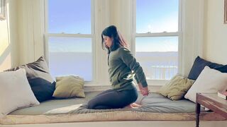 Do these 4 feel good Stretches everyday | Morning Routine