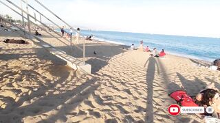 Beach walk / Walking Tour playa la barceloneta Barcelona / Spain