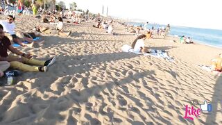 Beach walk / Walking Tour playa la barceloneta Barcelona / Spain