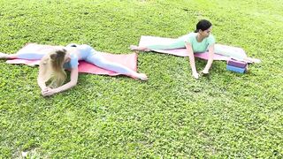 Middle Splits with Yoga and Gymnastics | Stretching time | Flexibility Contortion