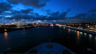 Celebrity Silhouette - Ijmuiden Sealock May 2022