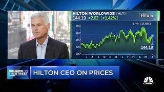 Hilton CEO Chris Nassetta says hotel chain not seeing any signs of travel slowdown