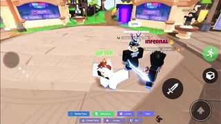 GIFTING My Friend A Kit! (Roblox Bedwars)