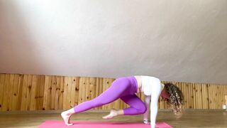 Yoga and Stretching workout | Gymnastics exercises | Training for stretch Legs | Fitness | Flex |