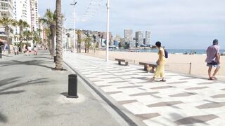 BENIDORM ???????? LEVANTE BEACH ???? BEAUTIFUL GIRLS????JUNE 2022 Costa Blanca SPAIN Walking Tour 4K