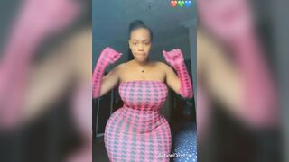 #watch #amapiano #amapianodance #dancemoves #dance #twerking #twerk #trend #africanpride #curvygirl