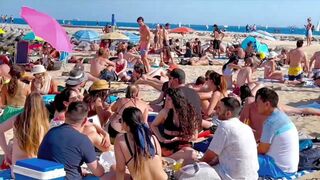 Beach Bogadell / Barcelona beach walk ????????????Spain best beaches