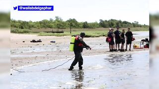 2 teens dead after being pulled from waters off NYC beach