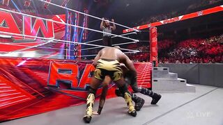 Finn Bálor answers Damian Priest’s United States Championship challenge: Raw, Feb. 21, 2022