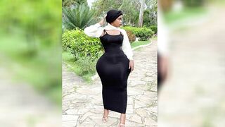 CURVY MODEL - POSHY QUEEN - BEAUTIFUL OUTFITS | PLUS SIZE MODEL