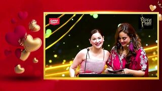 Hania Amir bags the award of coolest celebrity.