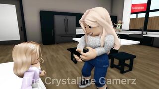 BREAKING MOM'S PHONE (Roblox Meme)