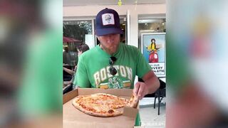 Barstool Pizza Review - Big Bro Pizzeria (West Palm Beach, FL)