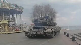Street fighting breaks out in Kyiv as Russia invades Ukraine's capital