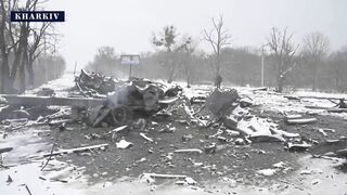 Ukrainian soldiers on front line come under attack | Kharkiv dispatch