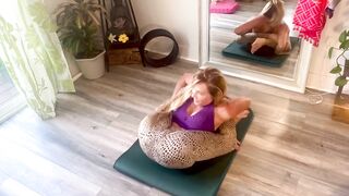 Contortion and Stretching at home with Penelope. Yoga Inspiration, Fitness, Workout