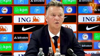 Valentijn en Van Gaal clashen op persconferentie: 'We stoppen hiermee, het is walgelijk'