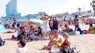 Barcelona beach walk/ beach Barceloneta????what a hot beach day????️